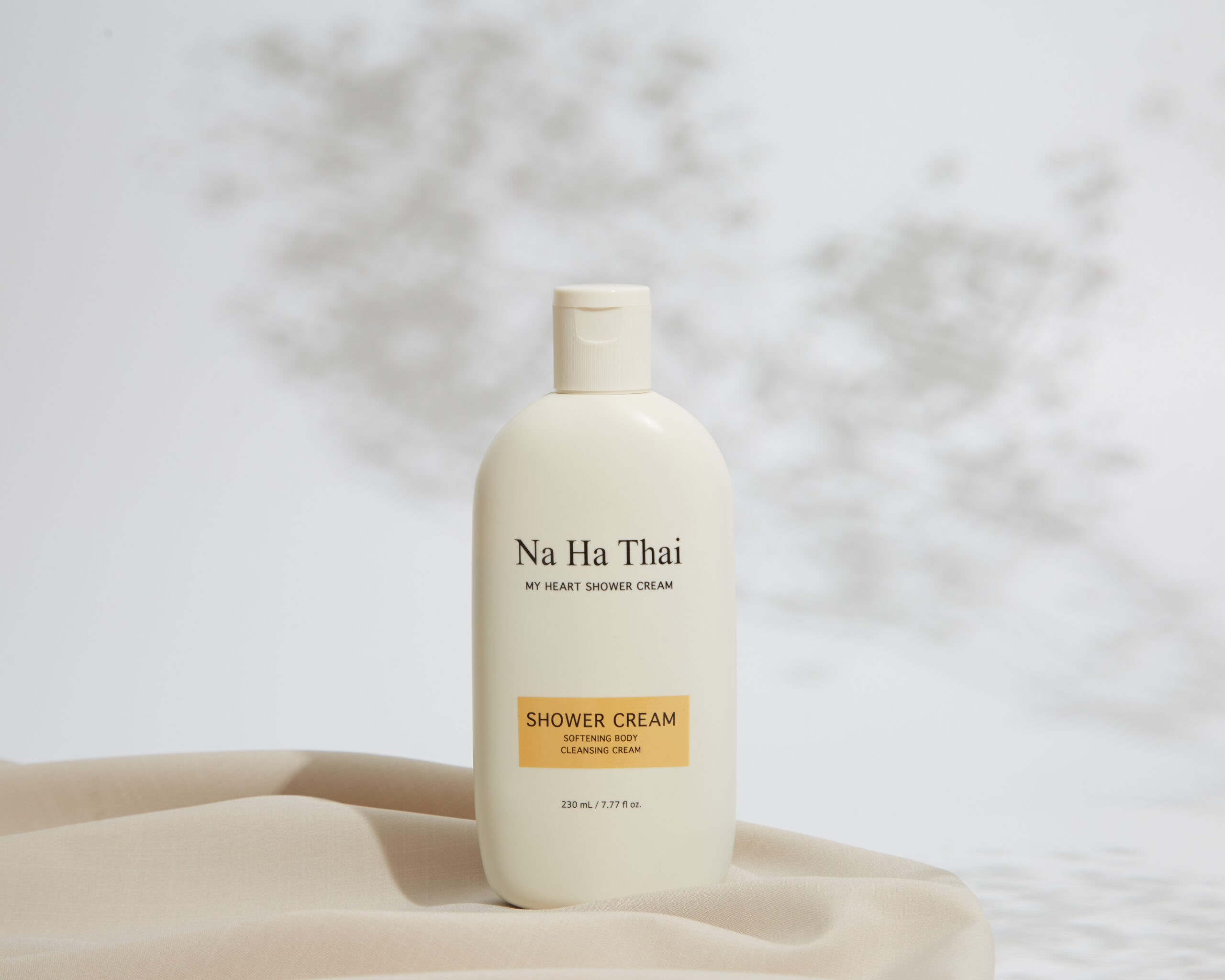 NaHa Thai<br>Milk Kefir Cleansing Foam - Image 3